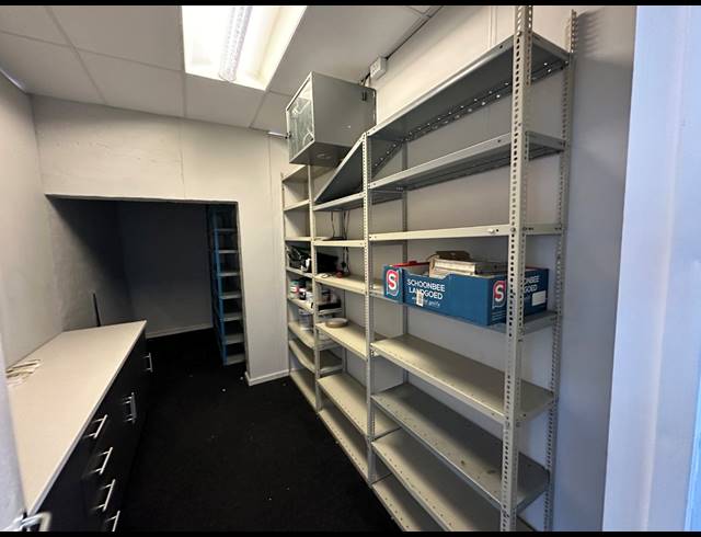 266M² OFFICE TO LET IN OBSERVATORY